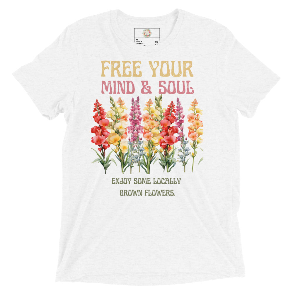 "Sweet Floral Tee's" Free Your Mind & Soul - Short sleeve t-shirt